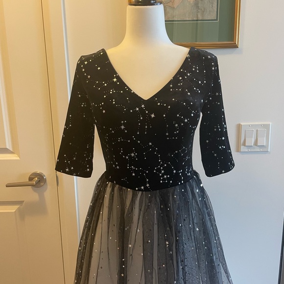 Black And White Ombre Star Floor Length Tulle Prom Dress Star Gradient Gown - Picture 4 of 4